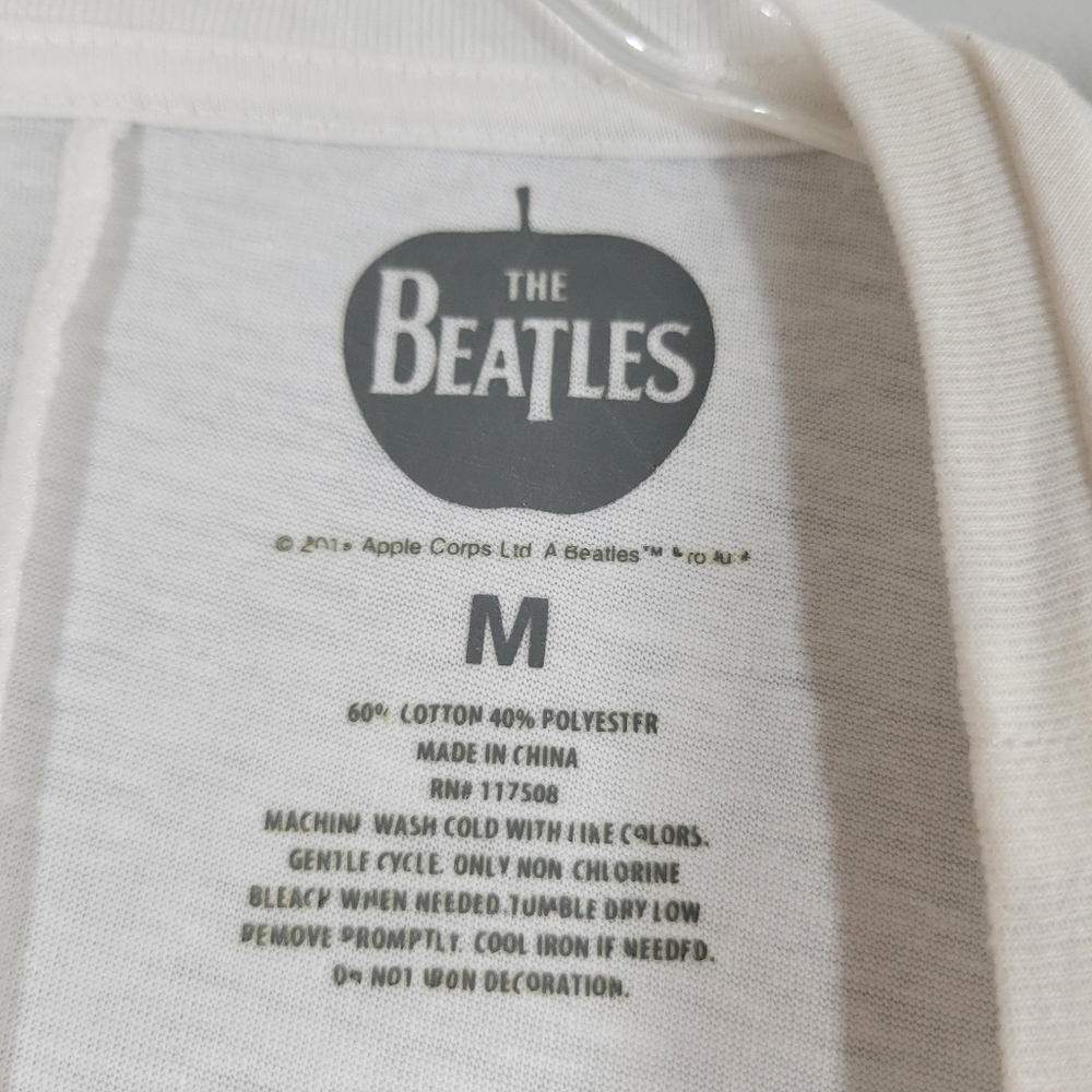 THE BEATLES white pixel Group In Field rock n roll short sleeve graphic tshirt - Picture 7 of 8